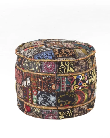 Patchwork ornamentered puf