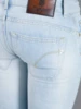 Lyseblå tætsiddende jeans